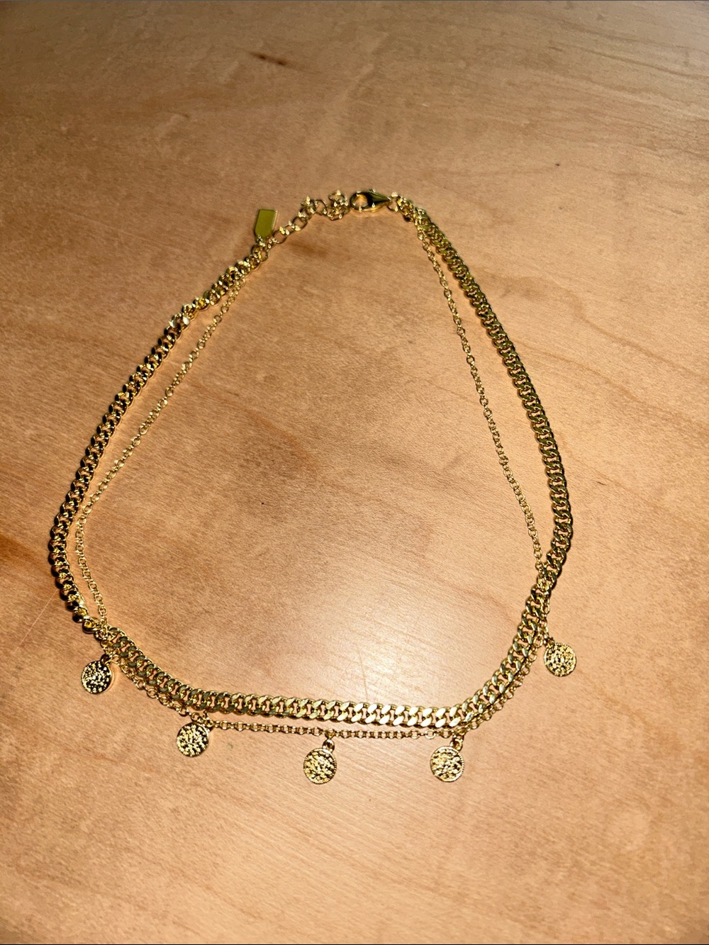 Women’s layered look necklace